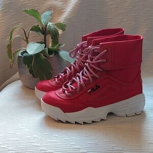 Fila Women's Bold Red and White Lug Sole Sneakers Size 7